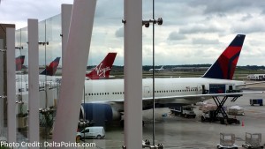 delta and virgin tails at atl skyclub skydeck delta points blog