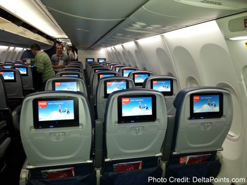 Delta Air Lines 737-900ER photos delta points travel blog (12)