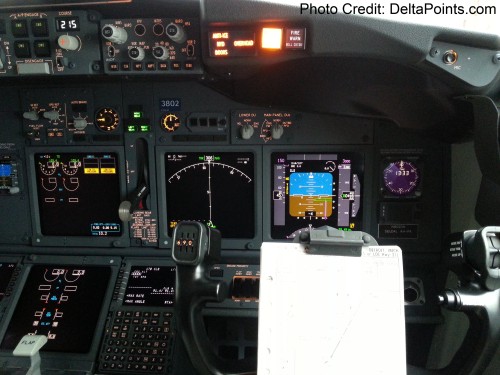 Delta Air Lines 737-900ER photos delta points travel blog (64)