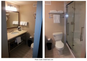 bathroom in suite 1001 sheraton SDF KY Delta points blog