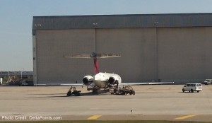working on MD88 engine MSP airport delta points blog