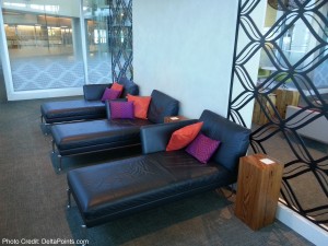 lounge chairs centurion lounge dfw delta points reviews