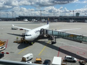 Lufthansa 1st class munich to Toronto A330 DeltaPoints blog review (1)