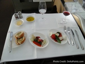 Lufthansa 1st class munich to Toronto A330 DeltaPoints blog review (11)