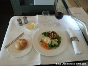 Lufthansa 1st class munich to Toronto A330 DeltaPoints blog review (16)