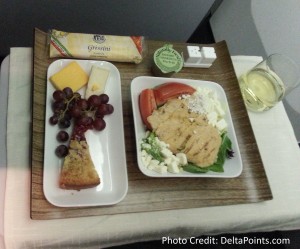 cold chicken salad lunch delta 1st class lax to atl